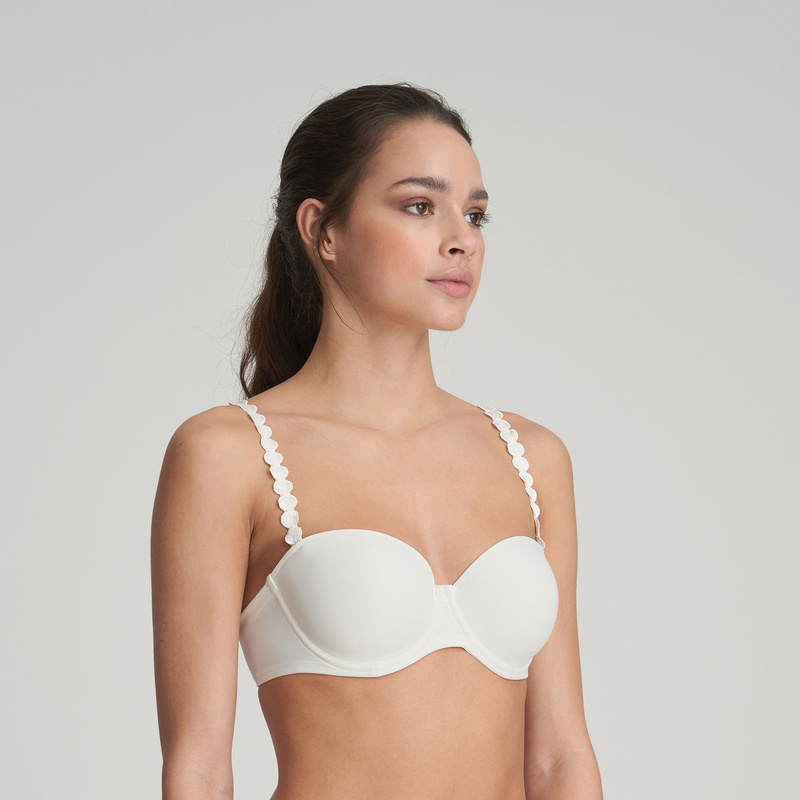 Tom Strapless Beha in het Natuur