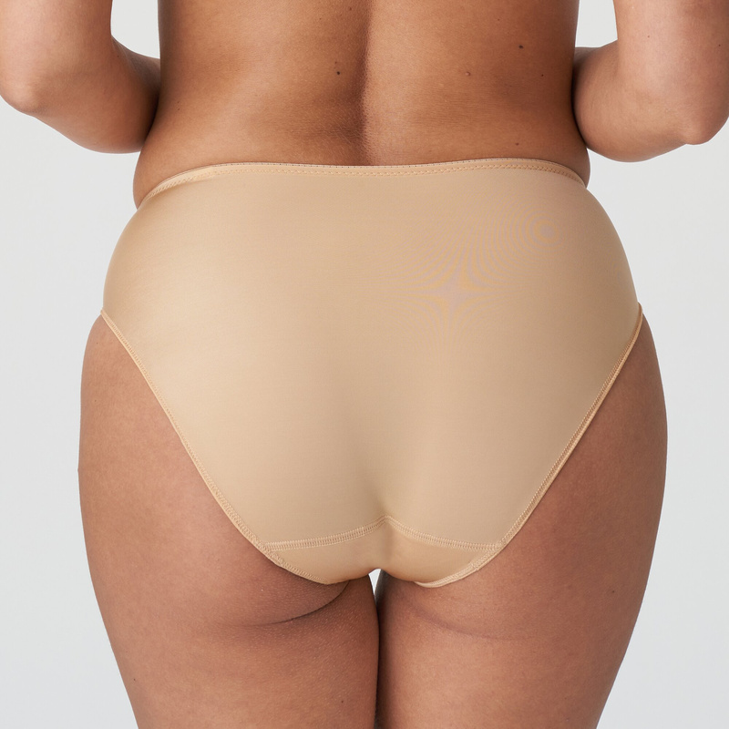 Satin Tailleslip in het Cognac Satin Tailleslip in het Cognac