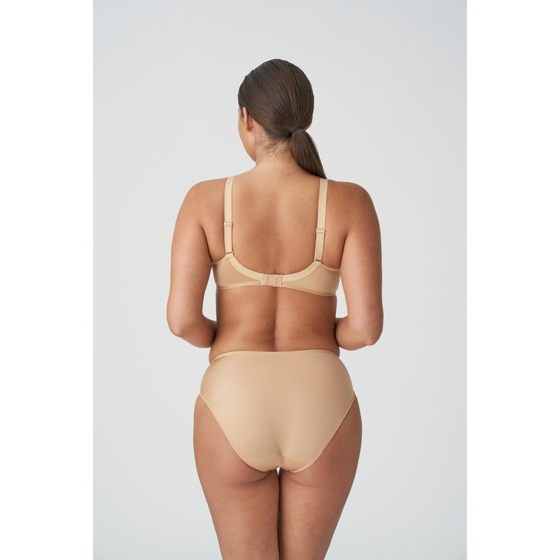 Satin Tailleslip in het Cognac Satin Tailleslip in het Cognac