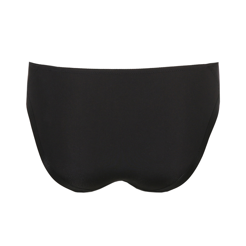 Rioslip in het Zwart