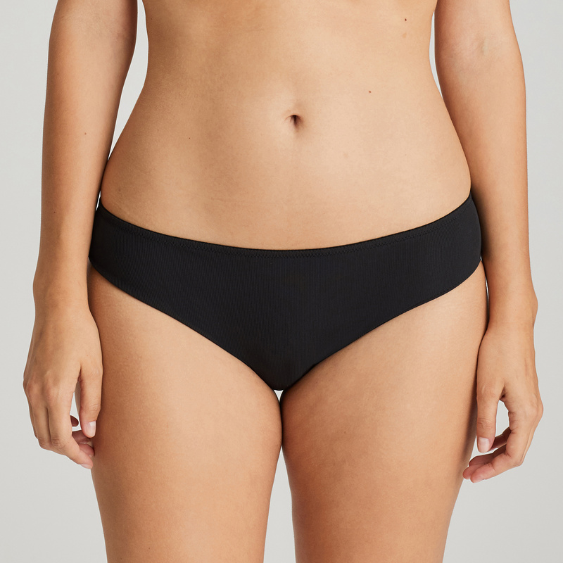 Rioslip in het Zwart