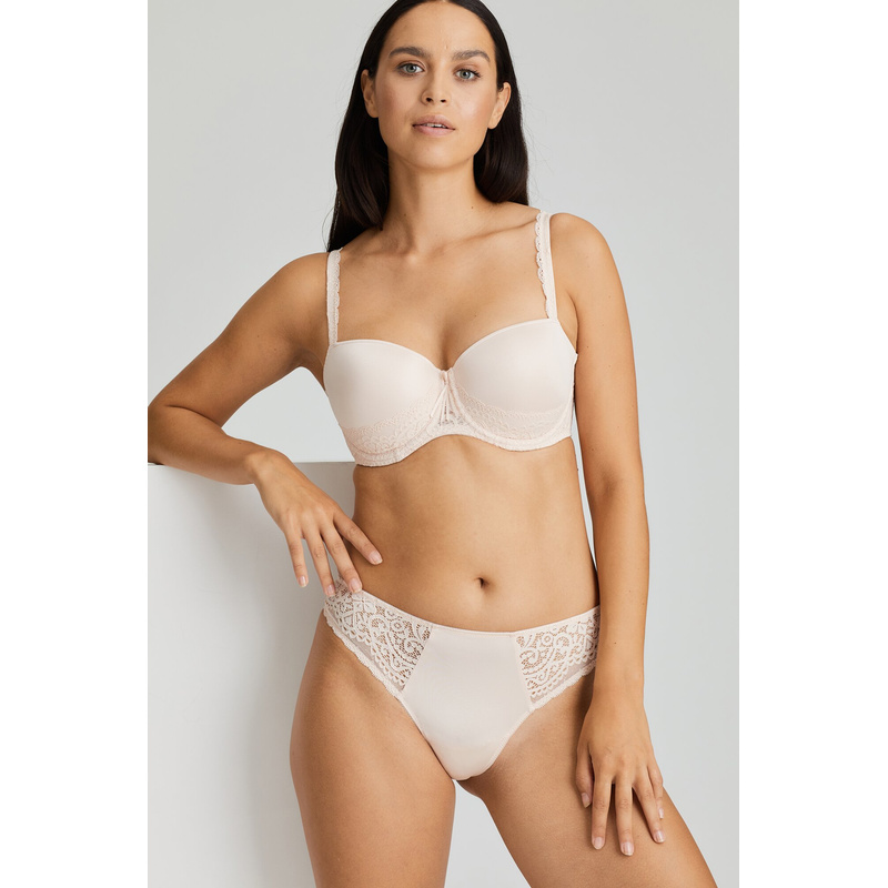 Voorgevormde Balconnet Bh | Cup C-e en Silky tan Voorgevormde Balconnet Bh | Cup C-e en Silky tan
