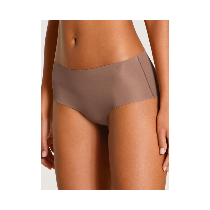Shorty en Truffle brown Shorty en Truffle brown