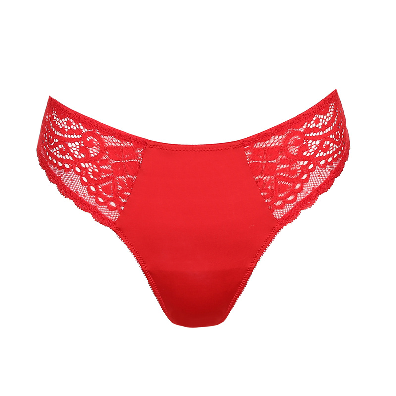 String in het Scarlet