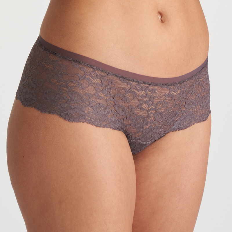 Short en Candle Night Short en Candle Night