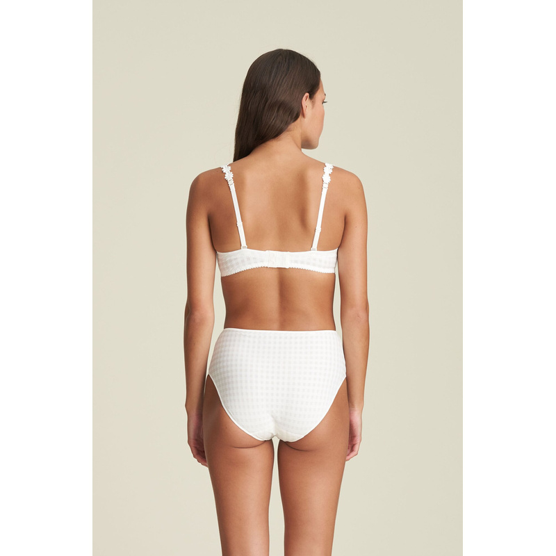 Tailleslip in het Natuur Tailleslip in het Natuur