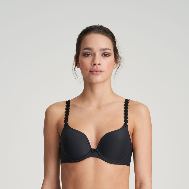 Voorgevormde Bh Hartvorm in het Charbon Voorgevormde Bh Hartvorm in het Charbon