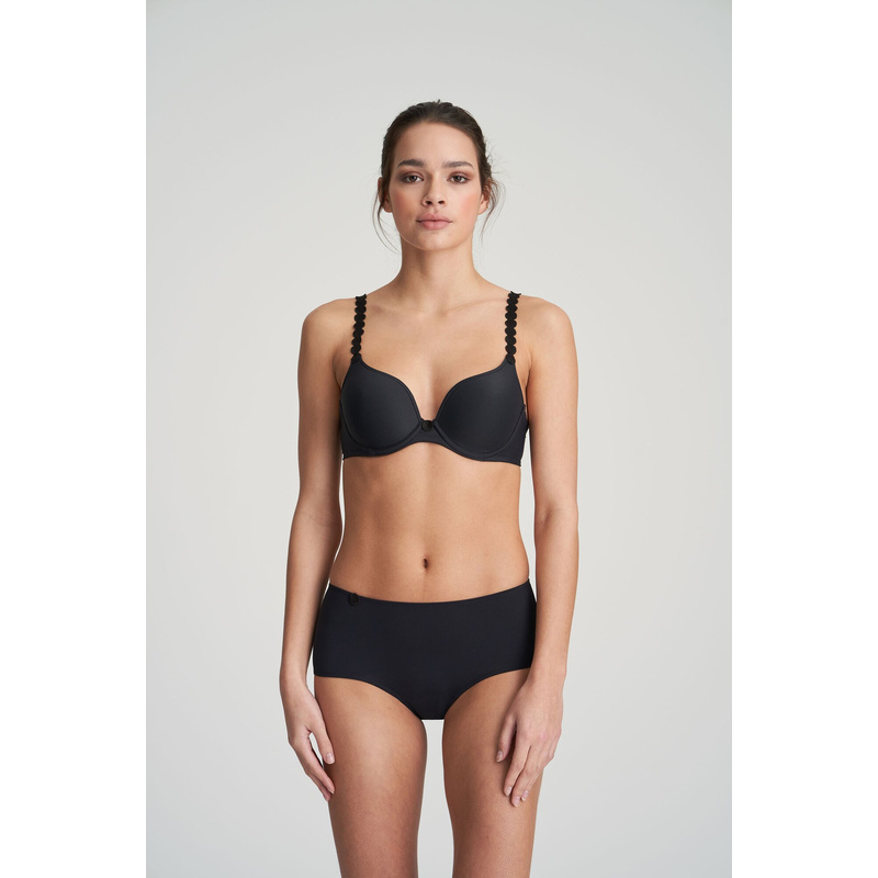 Voorgevormde Bh Hartvorm in het Charbon Voorgevormde Bh Hartvorm in het Charbon