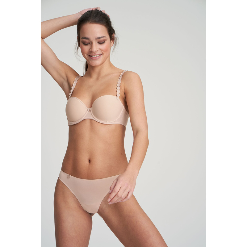 String in het Caffe latte String in het Caffe latte