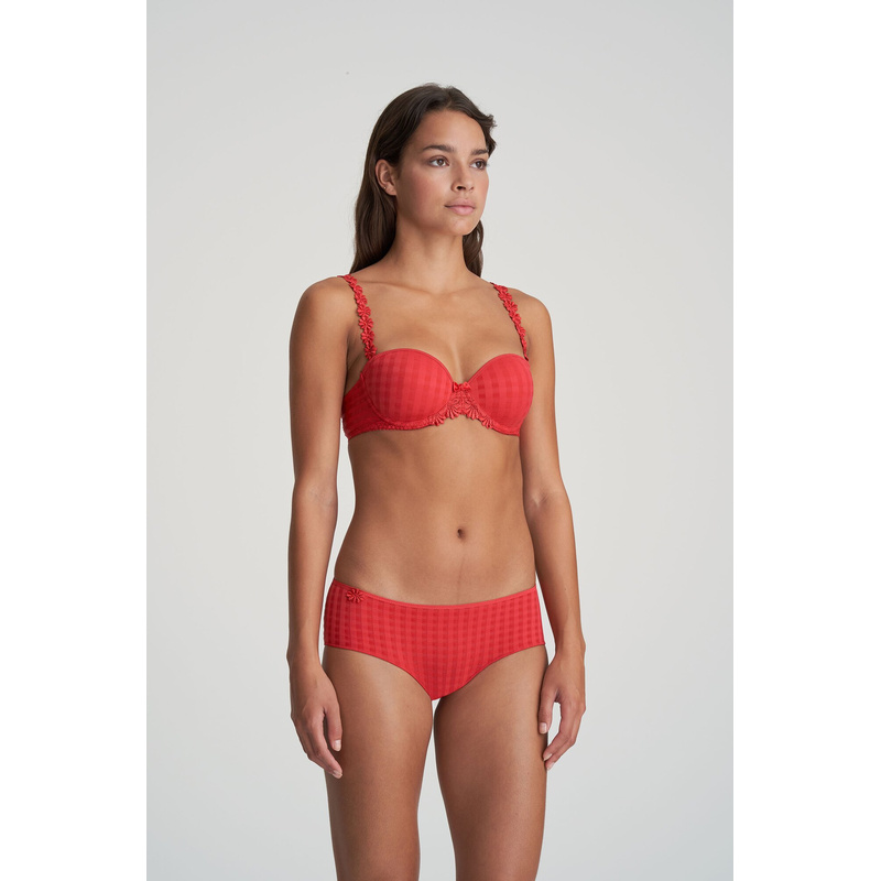 Avero Strapless Beha en Scarlet Avero Strapless Beha en Scarlet