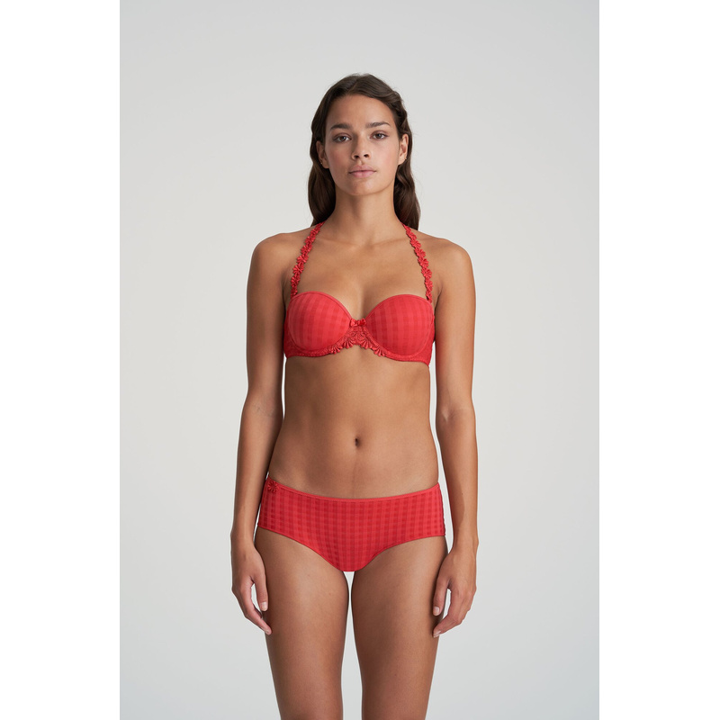 Avero Strapless Beha en Scarlet Avero Strapless Beha en Scarlet