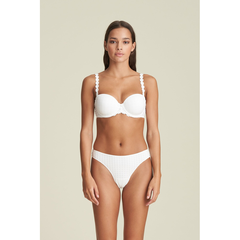 String en Blanc String en Blanc