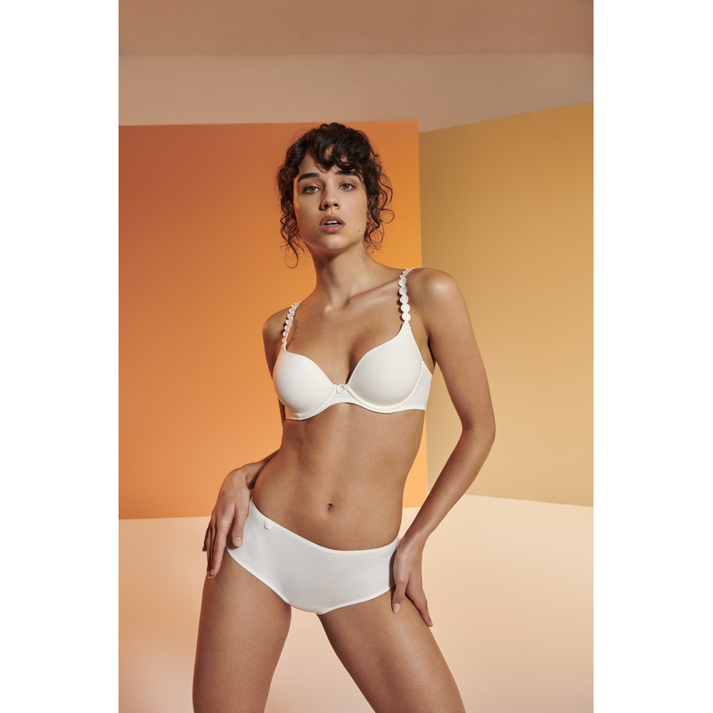 Voorgevormde Bh Hartvorm in het Natuur Voorgevormde Bh Hartvorm in het Natuur