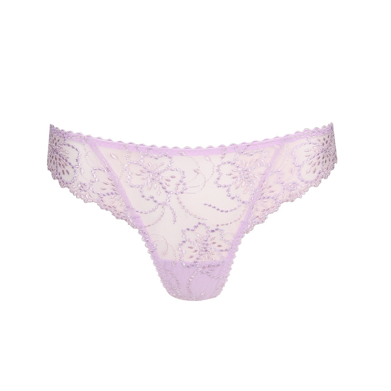String in het Pastel lavender