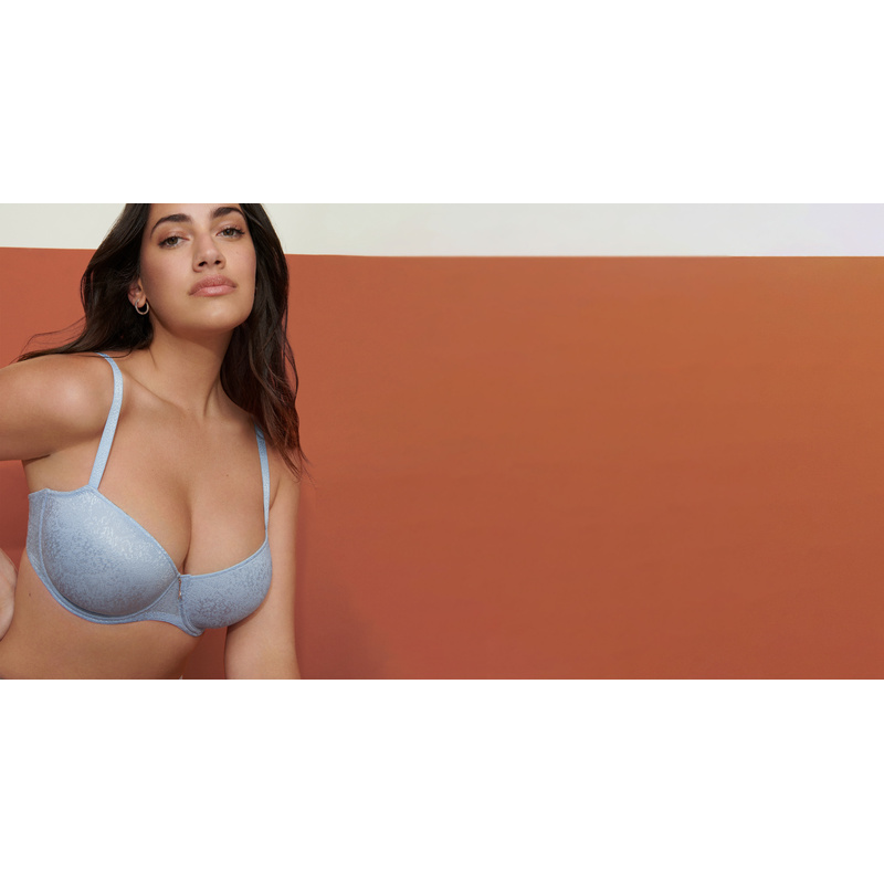 Voorgevormde Balconnet Bh en Pale Blue Voorgevormde Balconnet Bh en Pale Blue