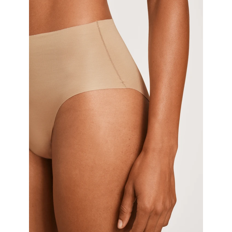 Natural Skin Midi Brief in het Irish creme Natural Skin Midi Brief in het Irish creme