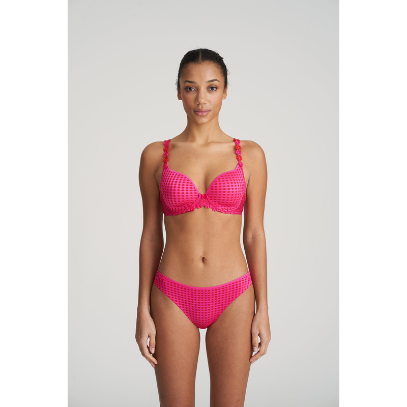 Voorgevormde Bh Hartvorm in het Electric pink Voorgevormde Bh Hartvorm in het Electric pink