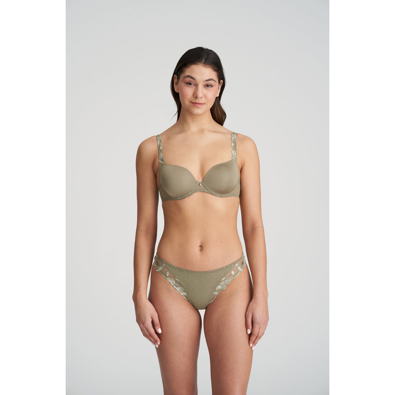 Italiaanse Slip in het Golden olive