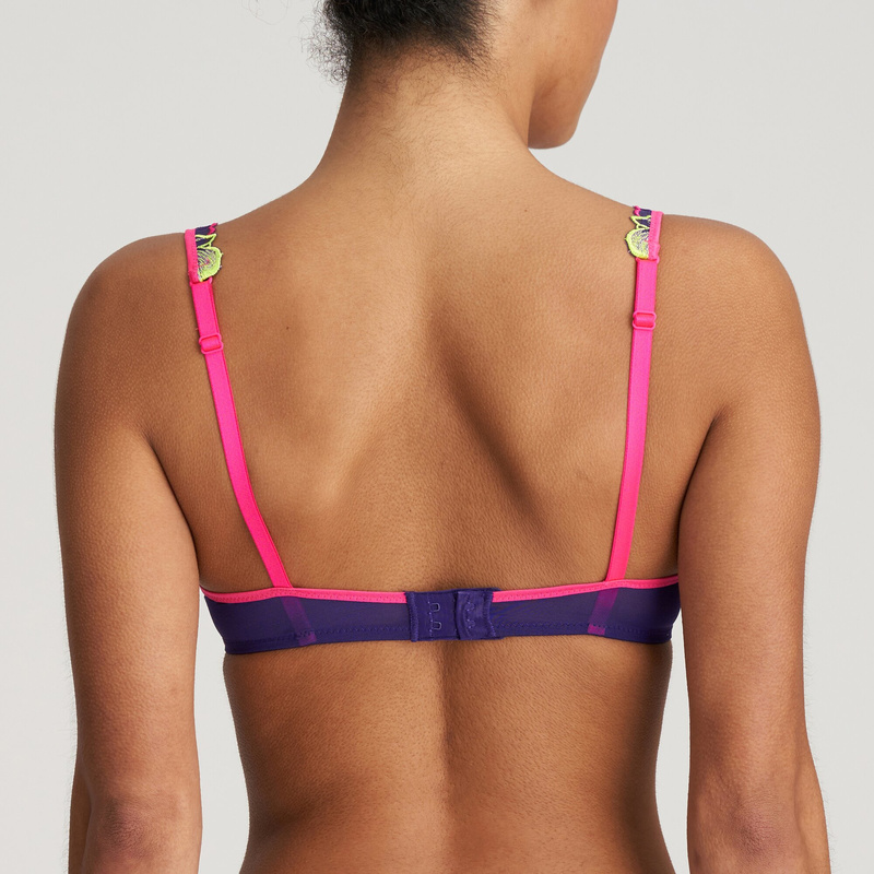 Voorgevormde Balconnet Bh en Majestic purple Voorgevormde Balconnet Bh en Majestic purple