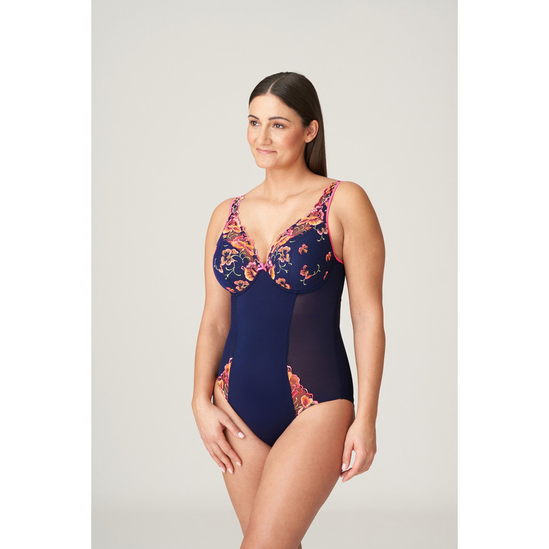 Plunge Body Halve Mousse Cups en Velvet blue