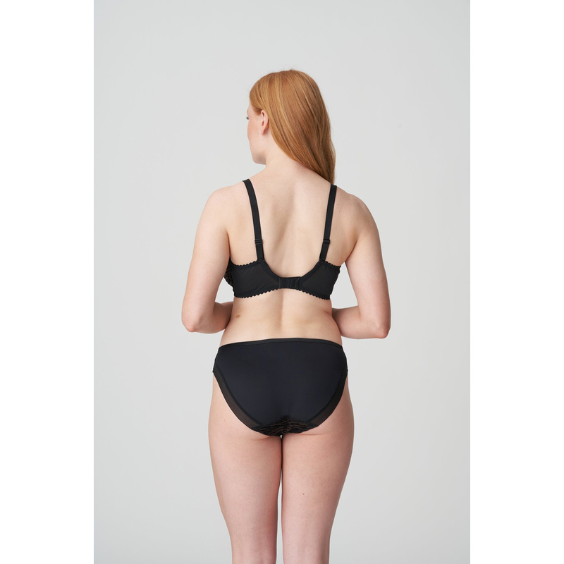 Volle Cup Bh in het Sultry black Volle Cup Bh in het Sultry black