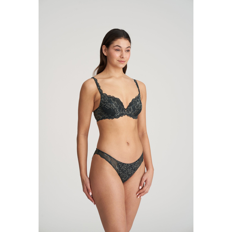 Voorgevormde Bh Hartvorm in het Night gray Voorgevormde Bh Hartvorm in het Night gray