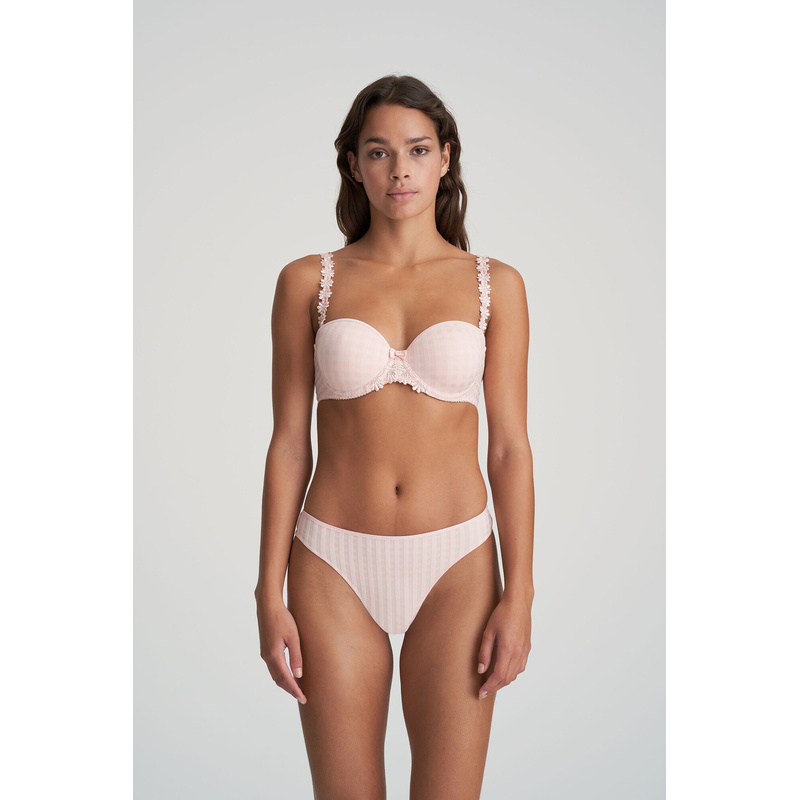 String en Pearly pink String en Pearly pink