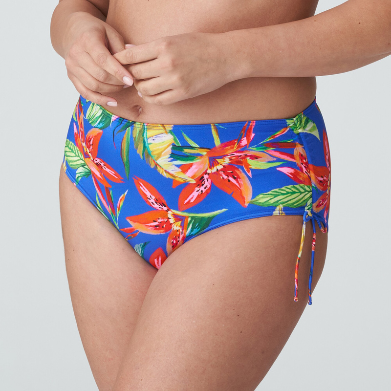 Bikini Tailleslip Met Koordjes in het Tropical rainforest