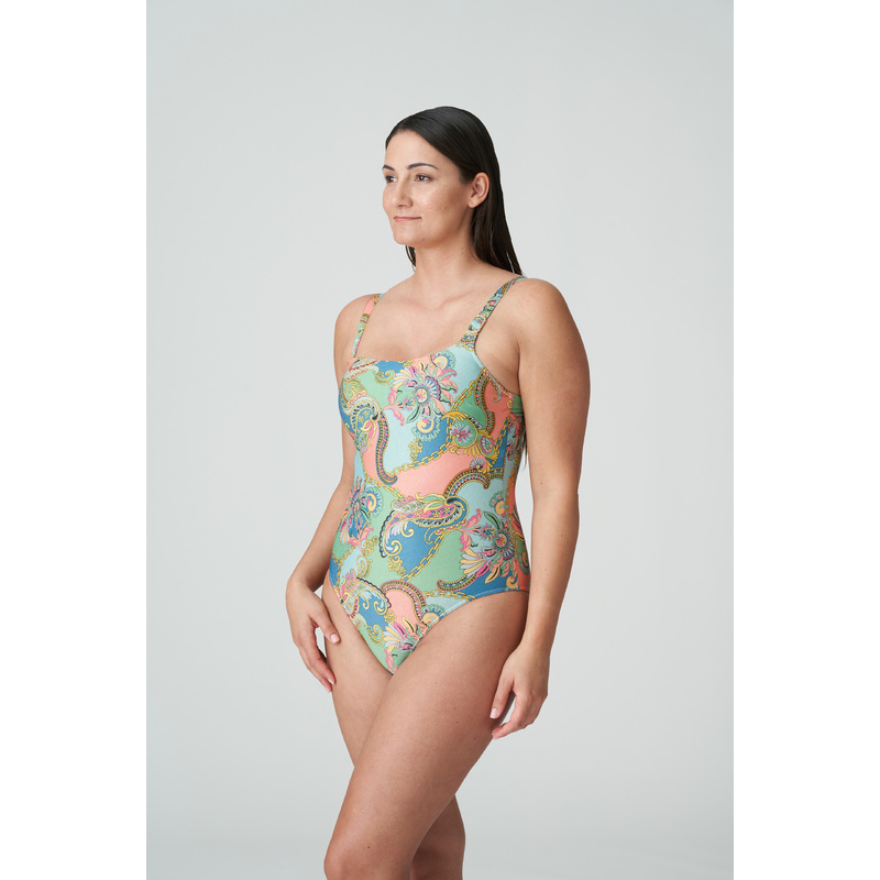 Speciaal Badpak in het Italian chic