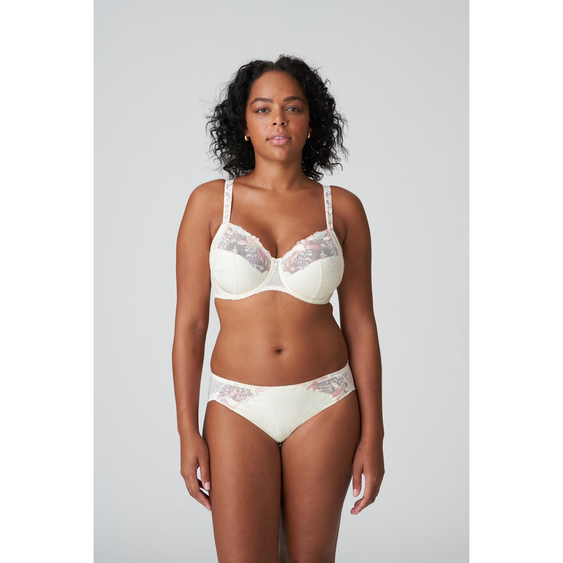 Volle Cup Bh in het Vintage natuur