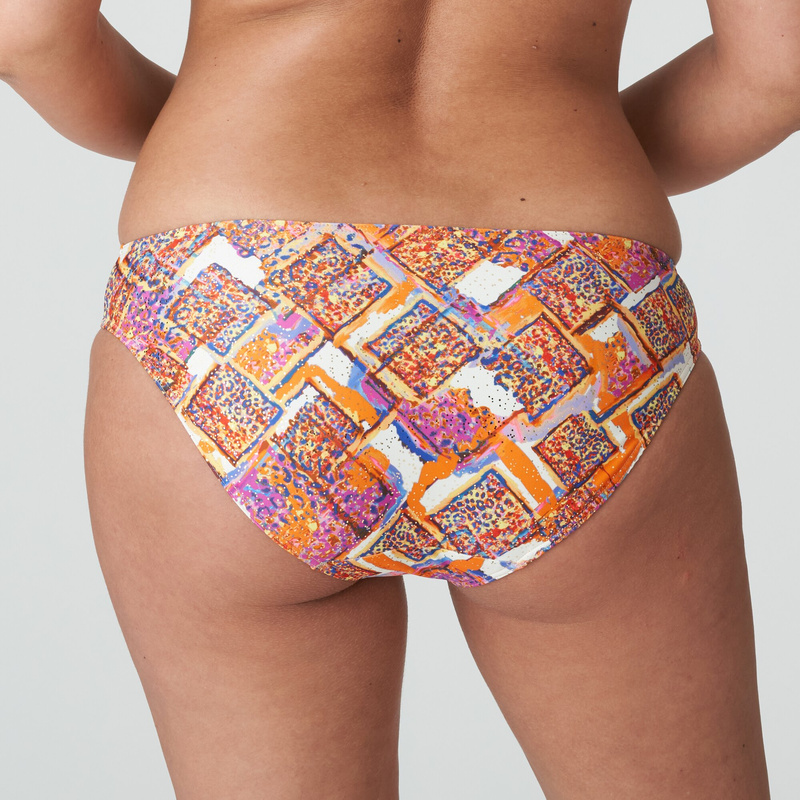 Bikini Rioslip in het Summer sunset