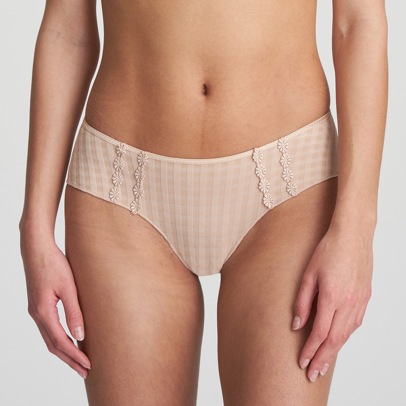 Avero Hotpants in het Caffe latte