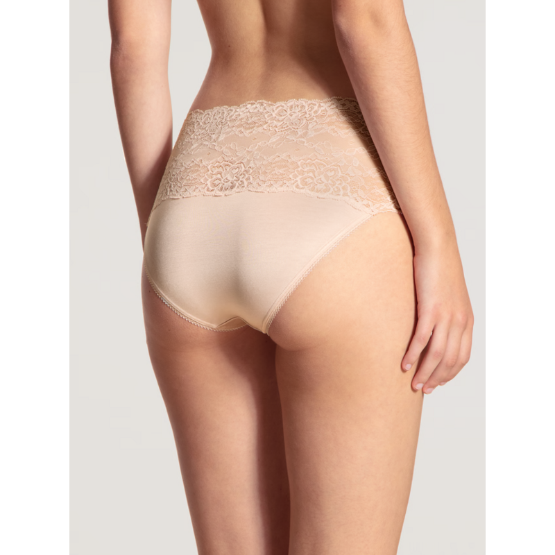 Tailleslip in het Lace parfait pink