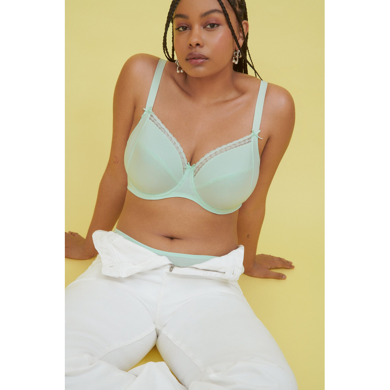 Volle Cup Bh in het Fleur de printemps