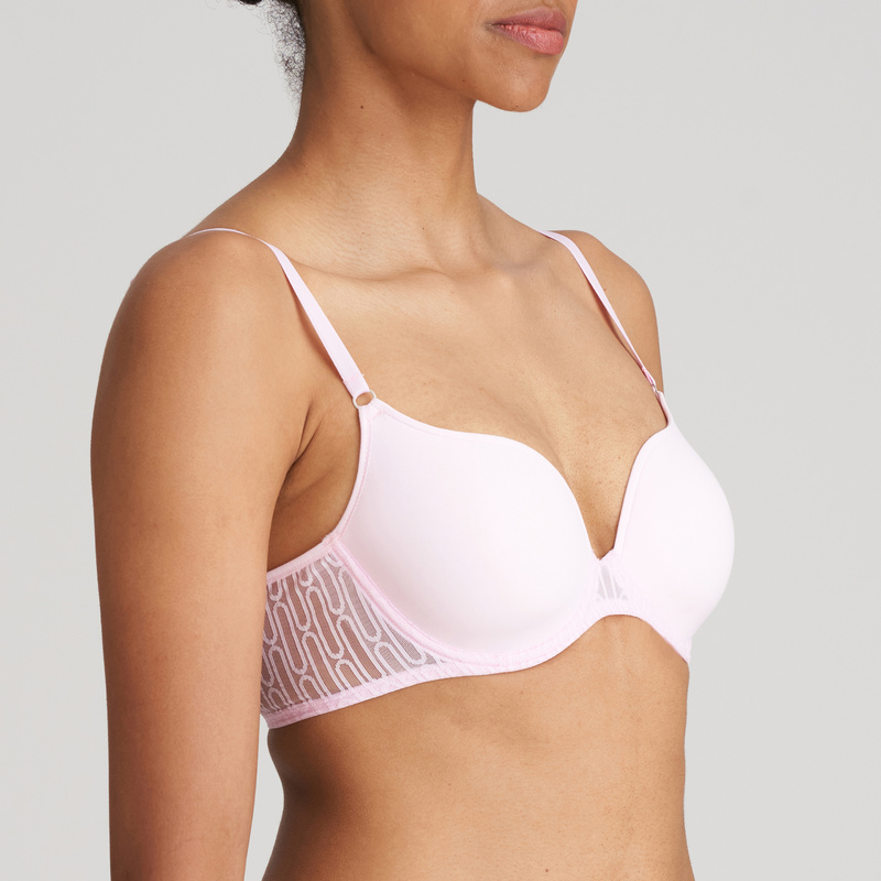 Voorgevormde Bh Hartvorm in het Fifties pink Voorgevormde Bh Hartvorm in het Fifties pink