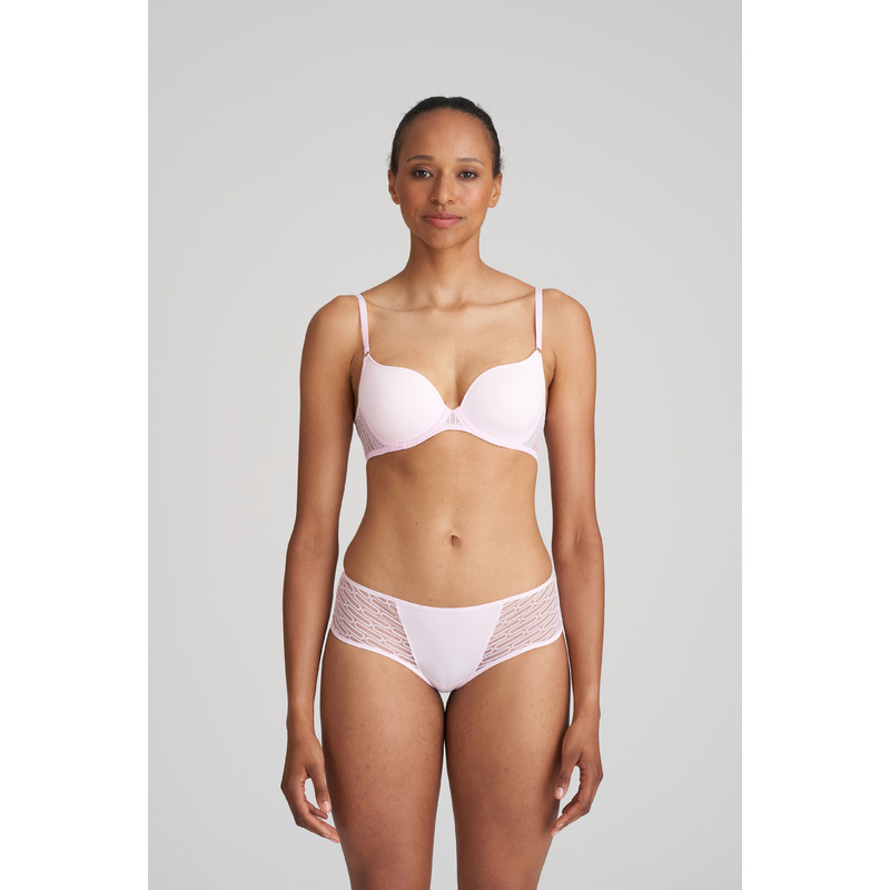 Voorgevormde Bh Hartvorm in het Fifties pink Voorgevormde Bh Hartvorm in het Fifties pink