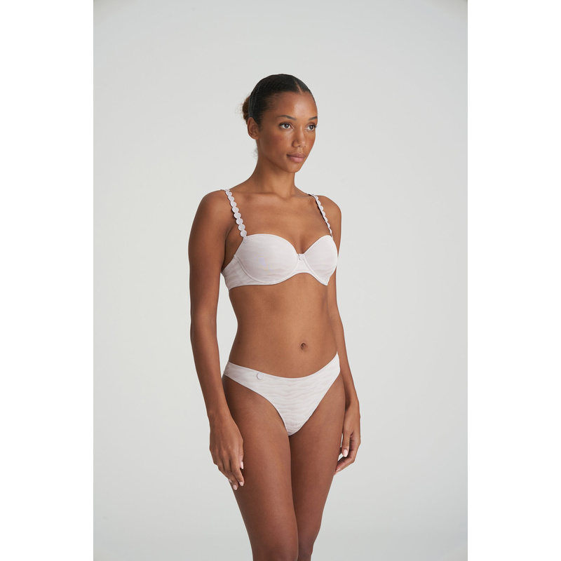 String in het Sweet haze String in het Sweet haze