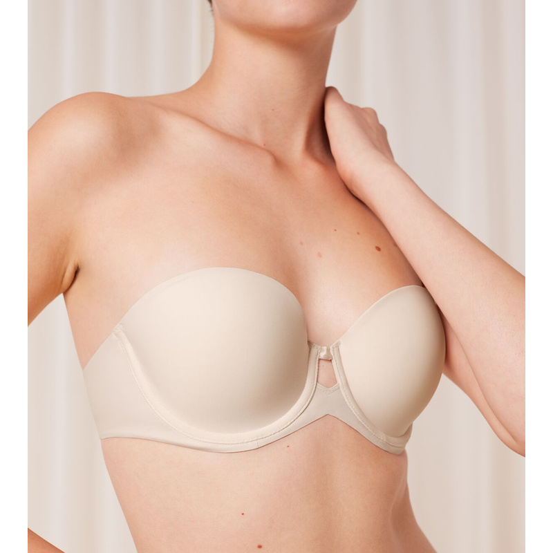 Voorgevormde Bh in het Cameo beige Voorgevormde Bh in het Cameo beige