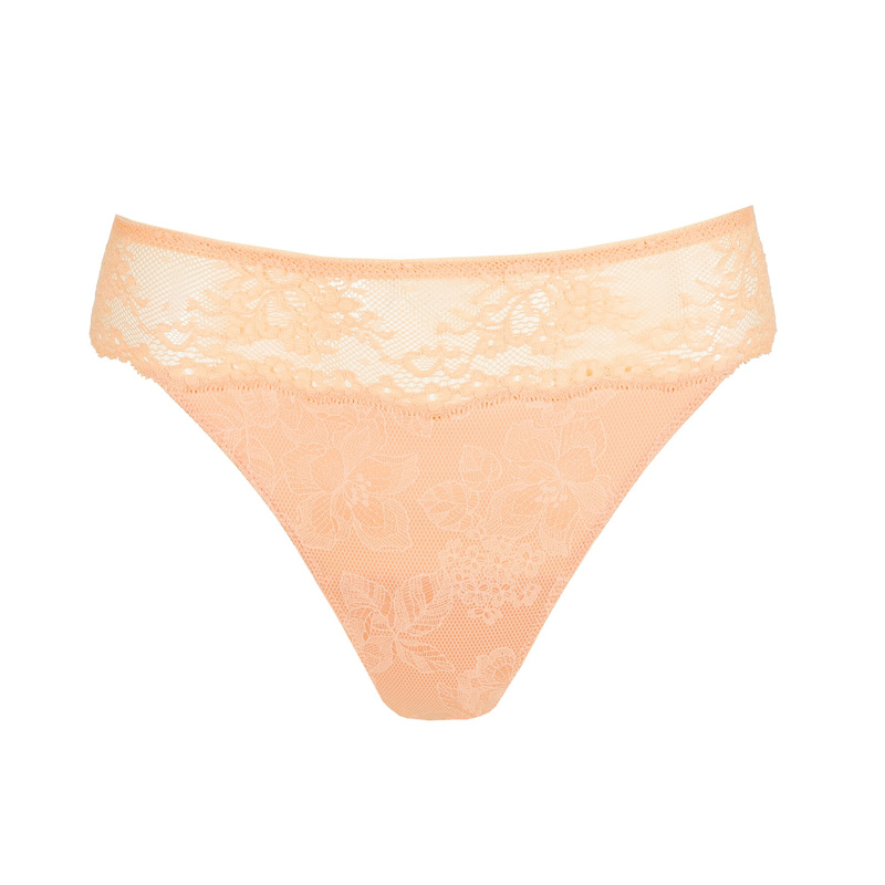 String in het Silky dreams