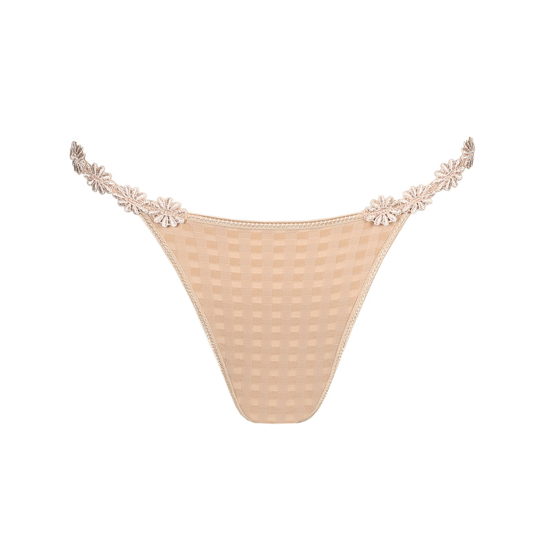 Avero Lage Taille String in het Caffe latte