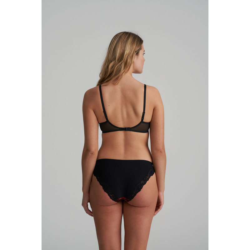 Plunge Bh in het Spicy red Plunge Bh in het Spicy red