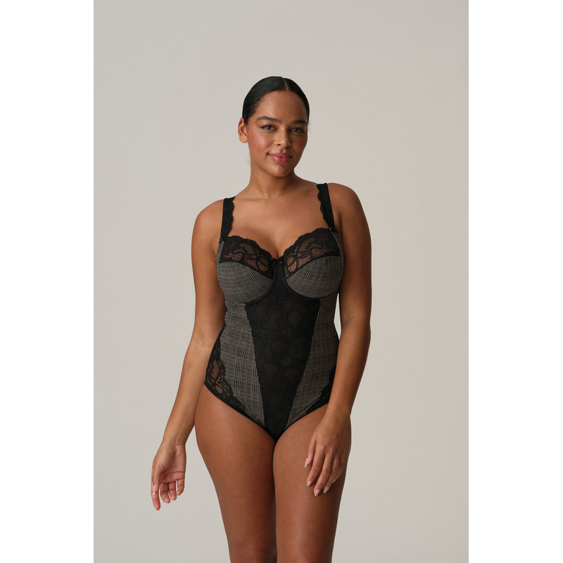 Body en Black tailor