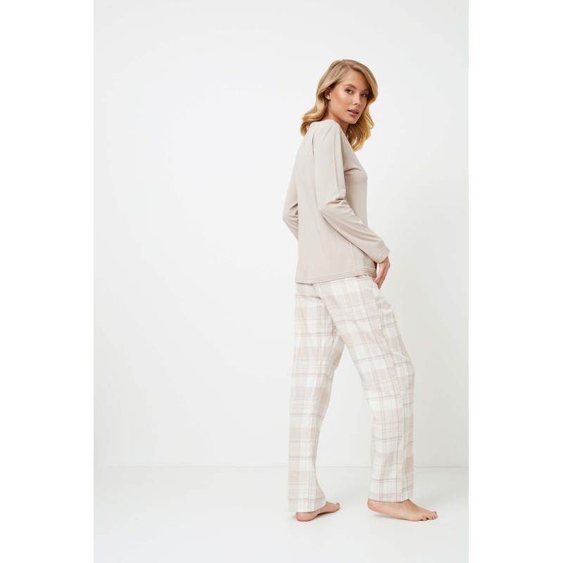 Pyjama in het Nude