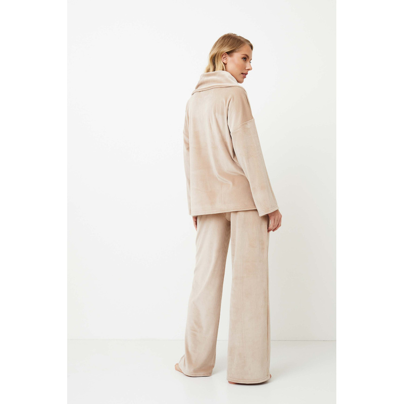Pyjama in het Nude