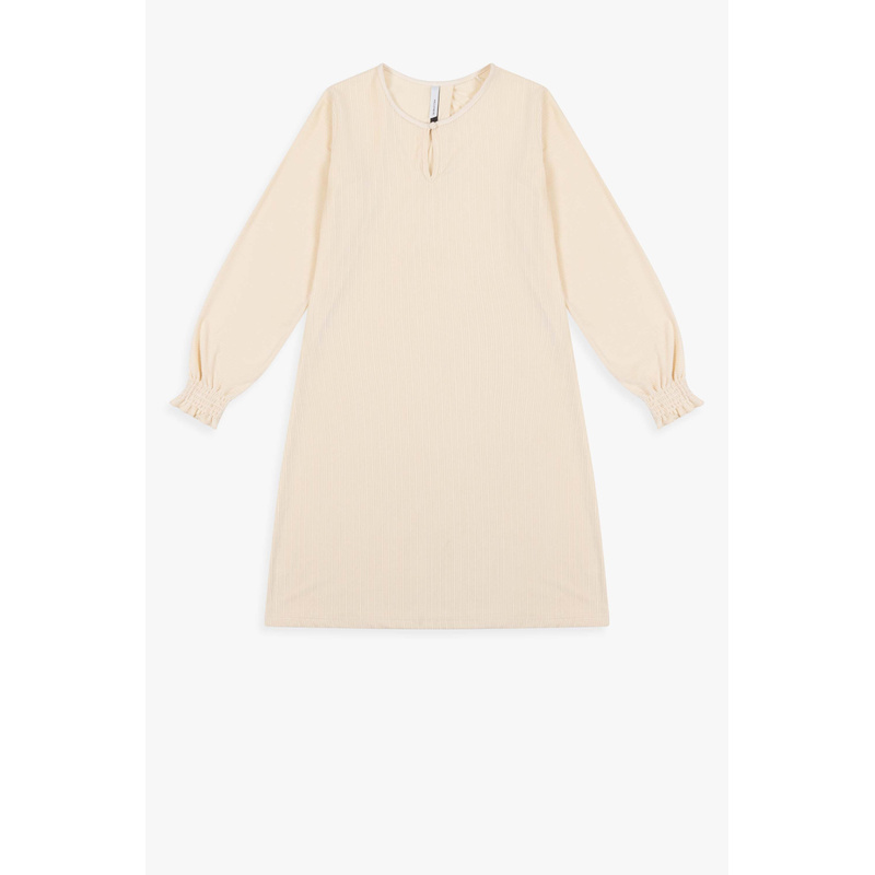 Jurk en Gebroken wit