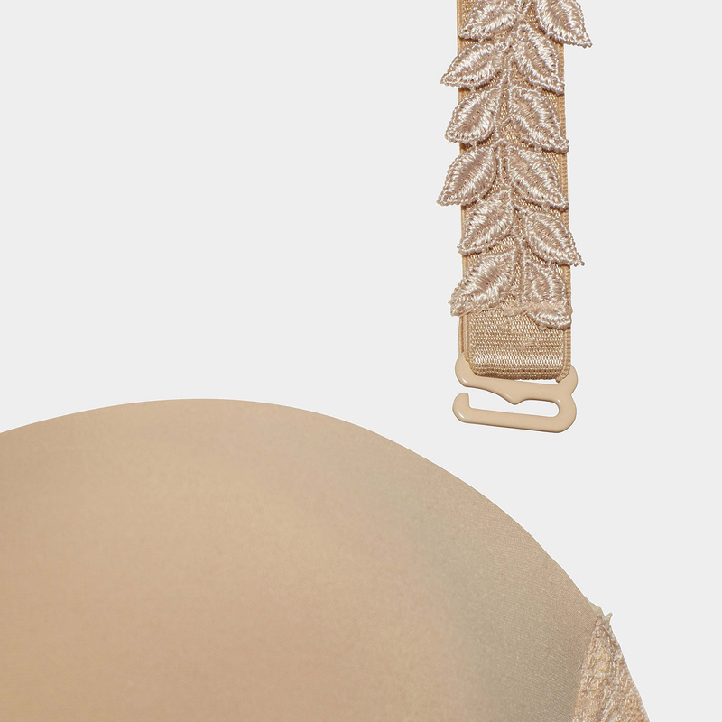 Strapless Bh in het Puder