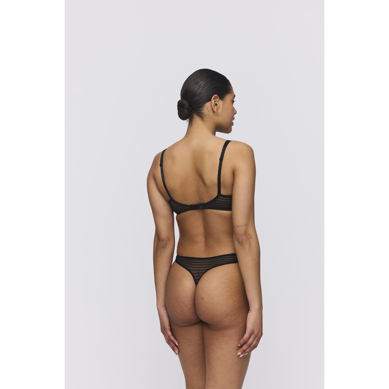 Plunge Bh Halve Mousse Cups en Noir Plunge Bh Halve Mousse Cups en Noir