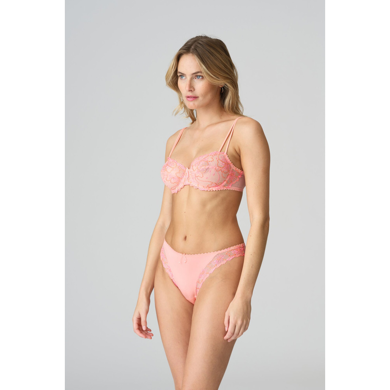 Niet Voorgevormde Balconette Bh in het Florida Niet Voorgevormde Balconette Bh in het Florida