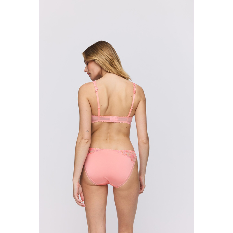 Voorgevormde Bh Hartvorm in het Florida