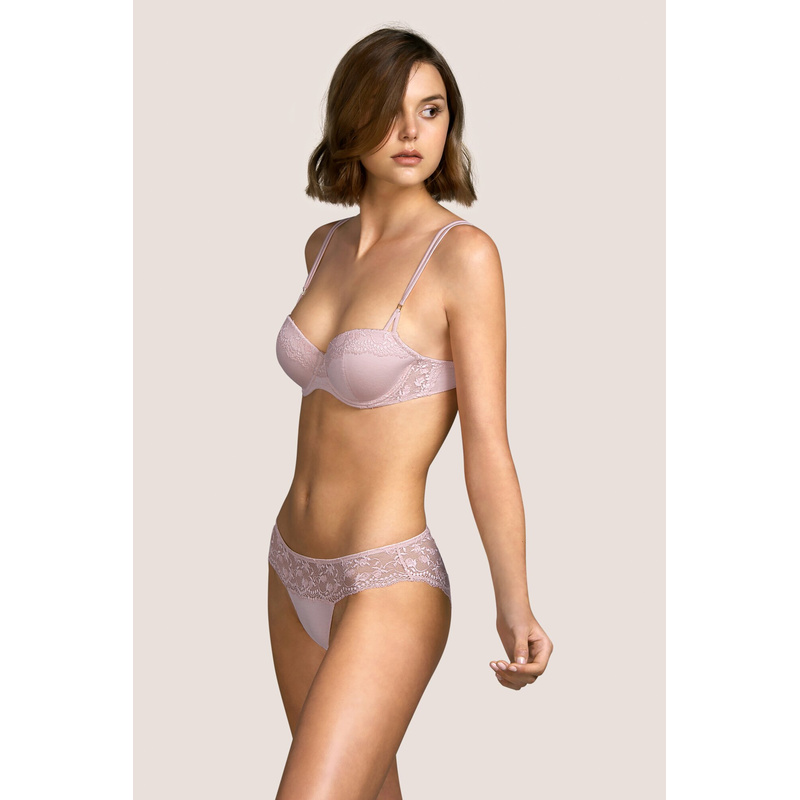 Rioslip in het Rose mist Rioslip in het Rose mist